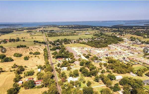 0.25 Acres of Residential Land for Sale in Pilot Point, Texas