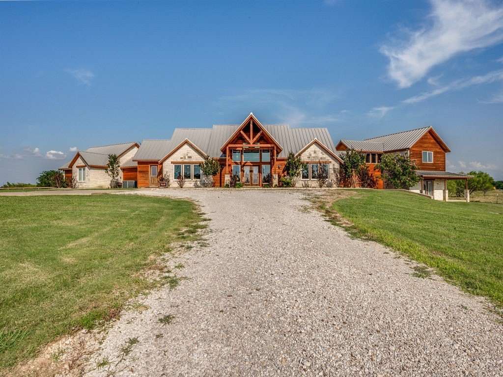 22.7 Acres of Recreational Land with Home for Sale in Valley View, Texas