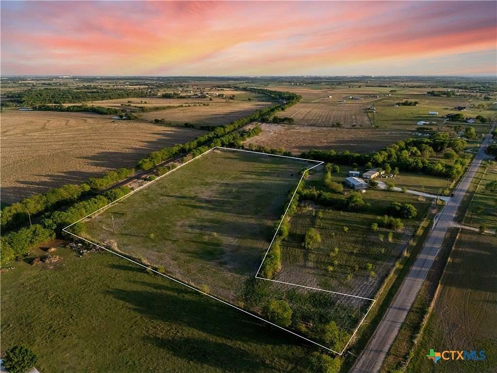 7.77 Acres of Residential Land for Sale in Moody, Texas