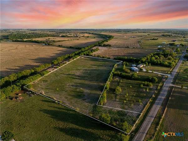 7.77 Acres of Residential Land for Sale in Moody, Texas