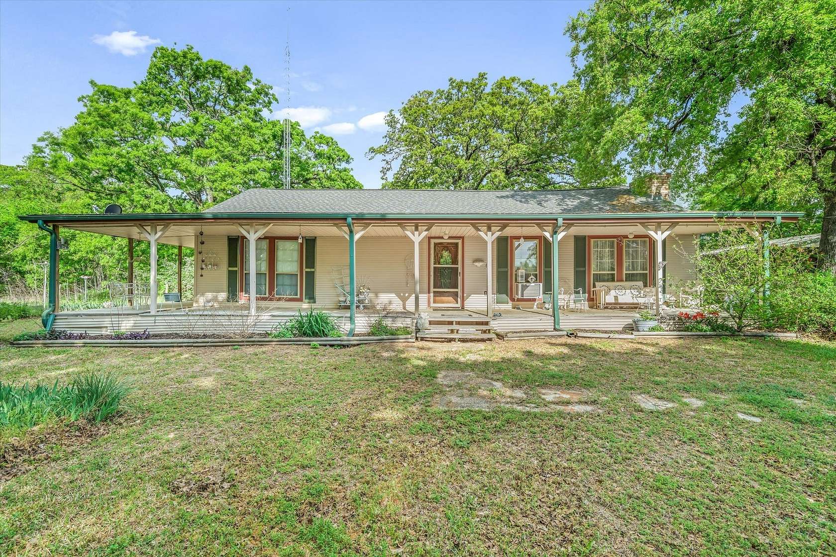 5 Acres of Land with Home for Sale in Edgewood, Texas