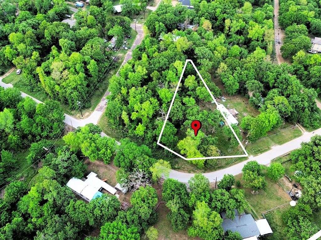 0.22 Acres of Residential Land for Sale in Log Cabin, Texas