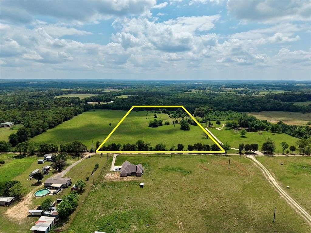 11 Acres of Land for Sale in Eustace, Texas