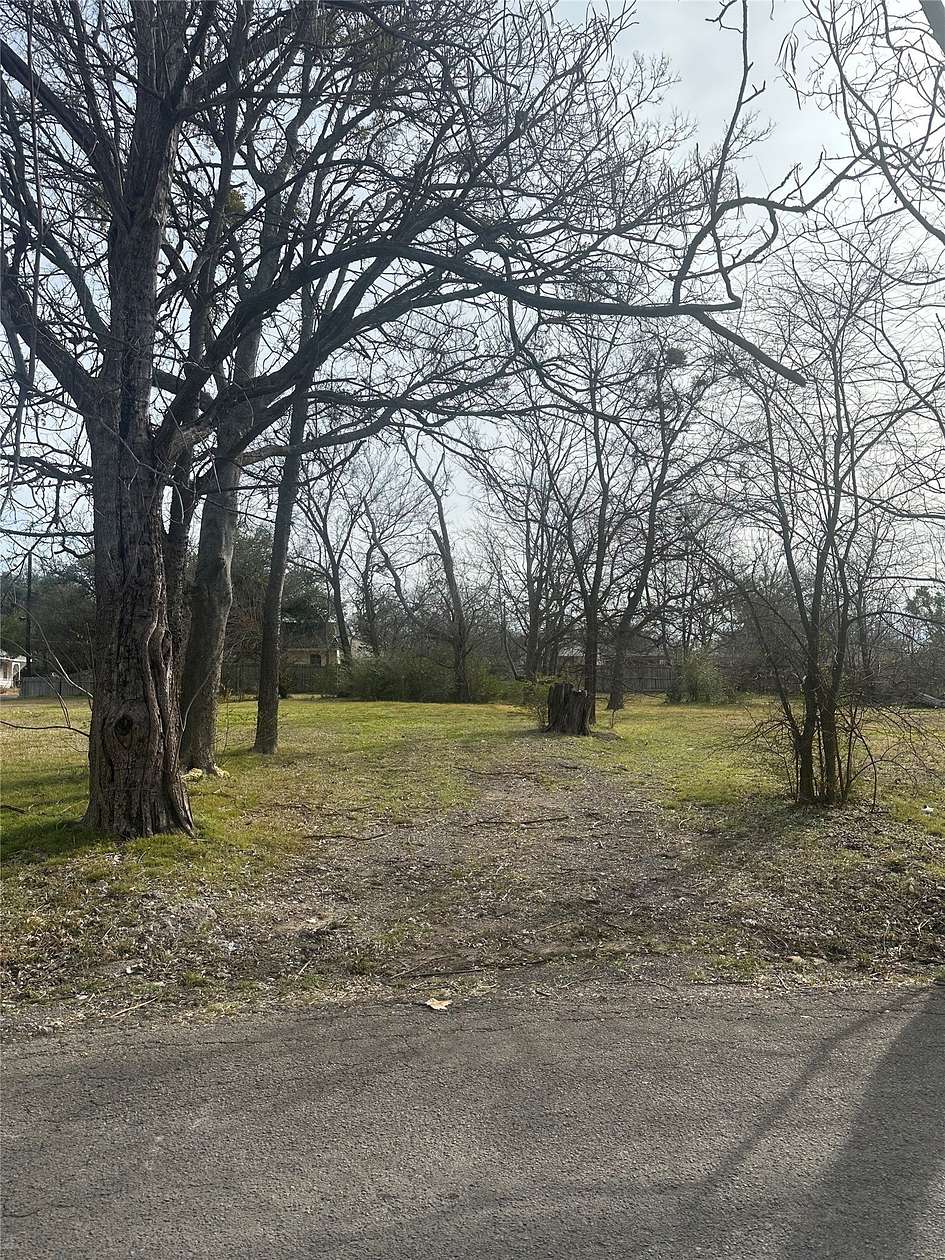 0.19 Acres of Residential Land for Sale in Commerce, Texas