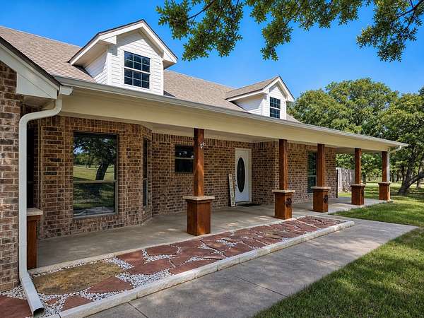 2.64 Acres of Land with Home for Sale in Paradise, Texas