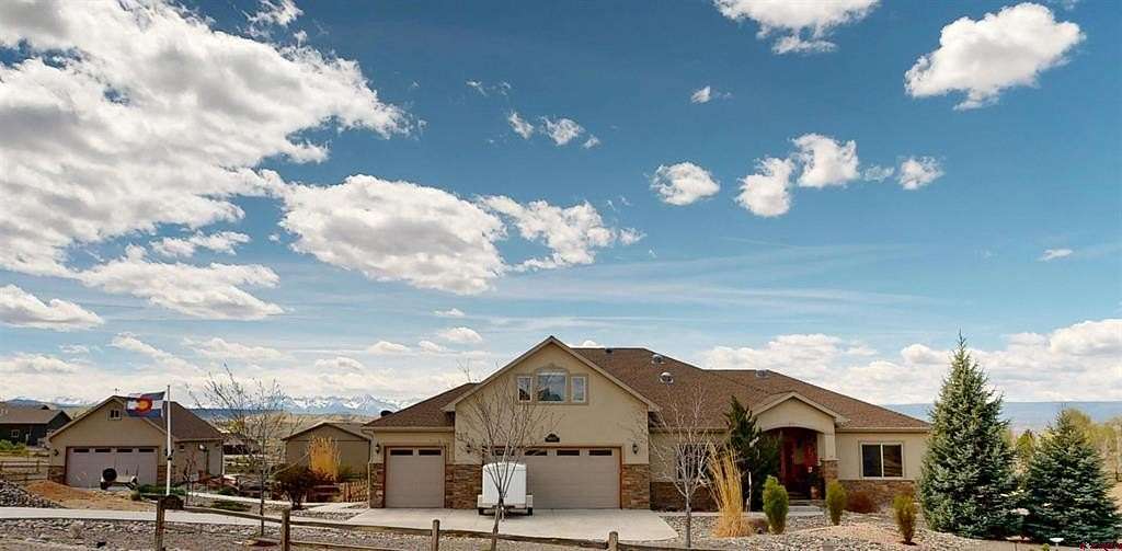 1.57 Acres of Land with Home for Sale in Montrose, Colorado