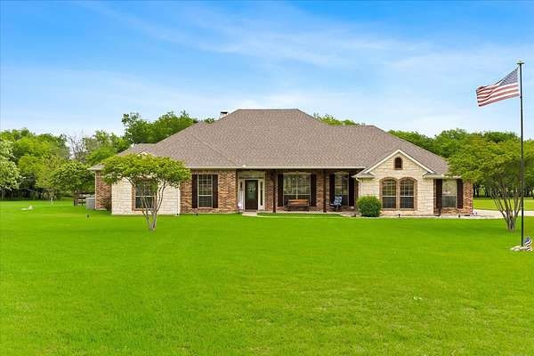2 Acres of Land with Home for Sale in Royse City, Texas