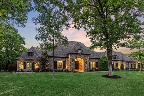 1.83 Acres of Land with Home for Sale in Oak Point, Texas