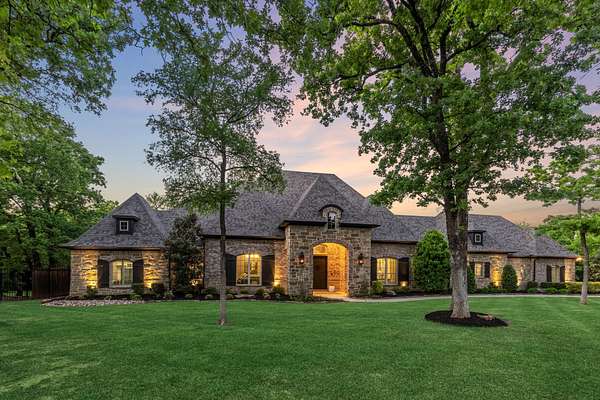 1.83 Acres of Land with Home for Sale in Oak Point, Texas