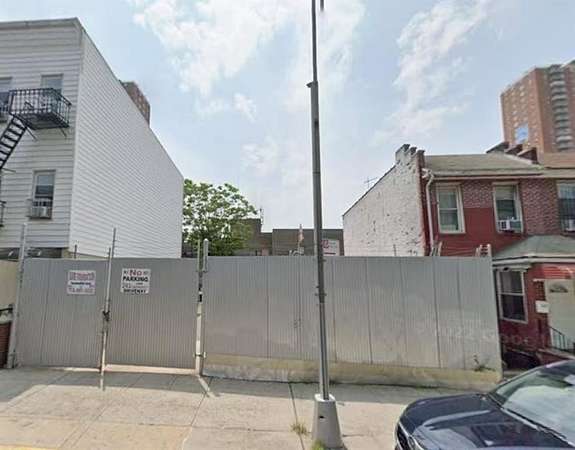 0.07 Acres of Residential Land for Sale in Brooklyn, New York