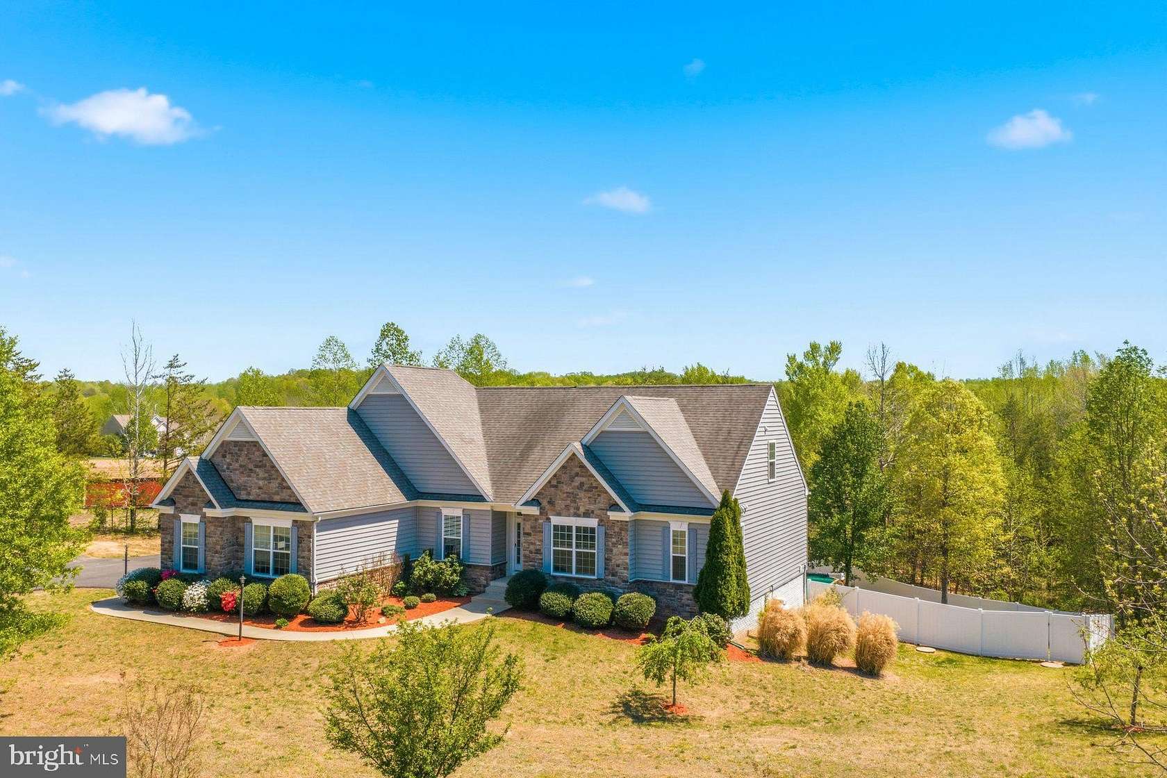 3 Acres of Land with Home for Sale in Fredericksburg, Virginia