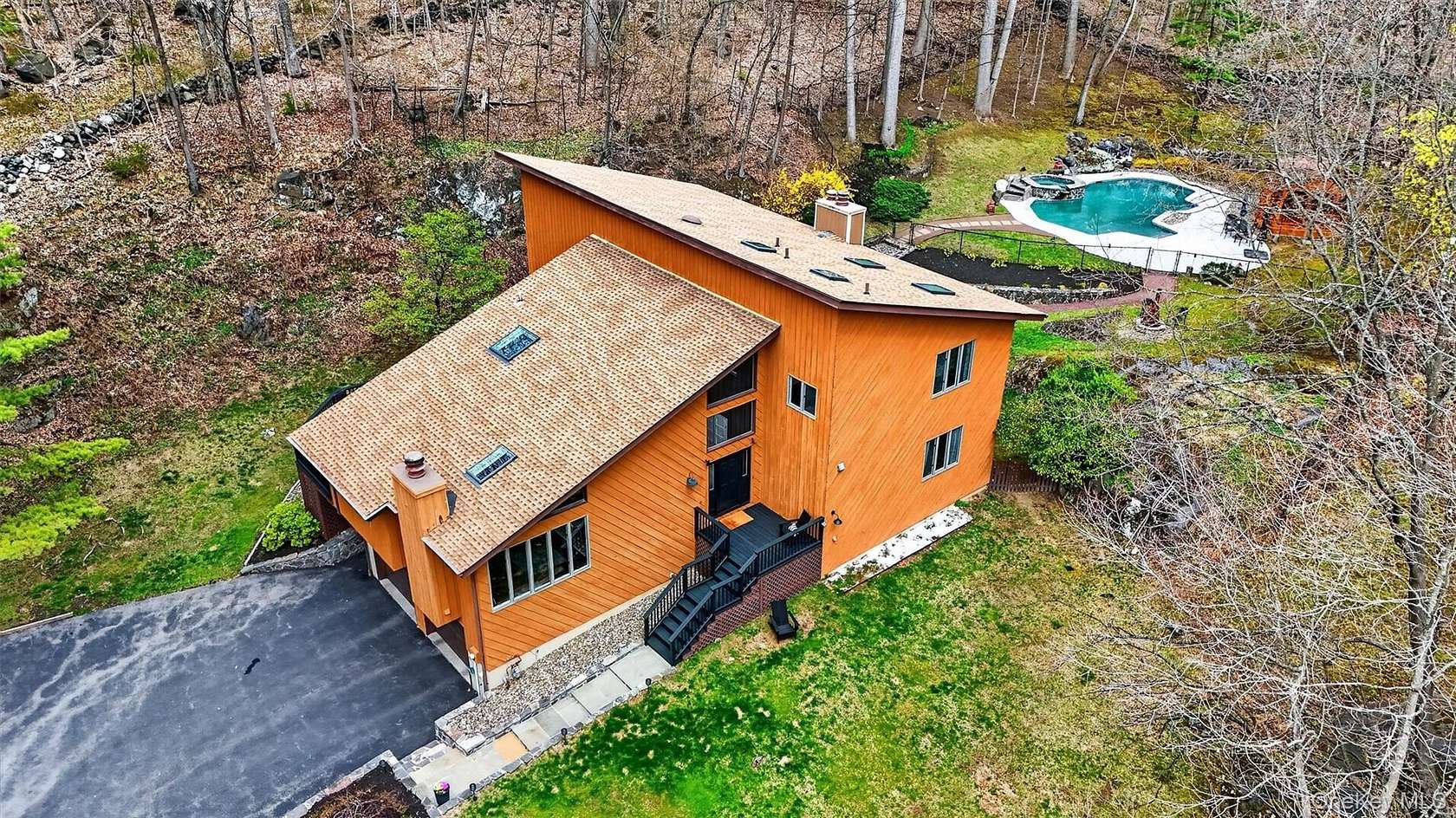 2 Acres of Land with Home for Sale in Cortlandt Manor, New York