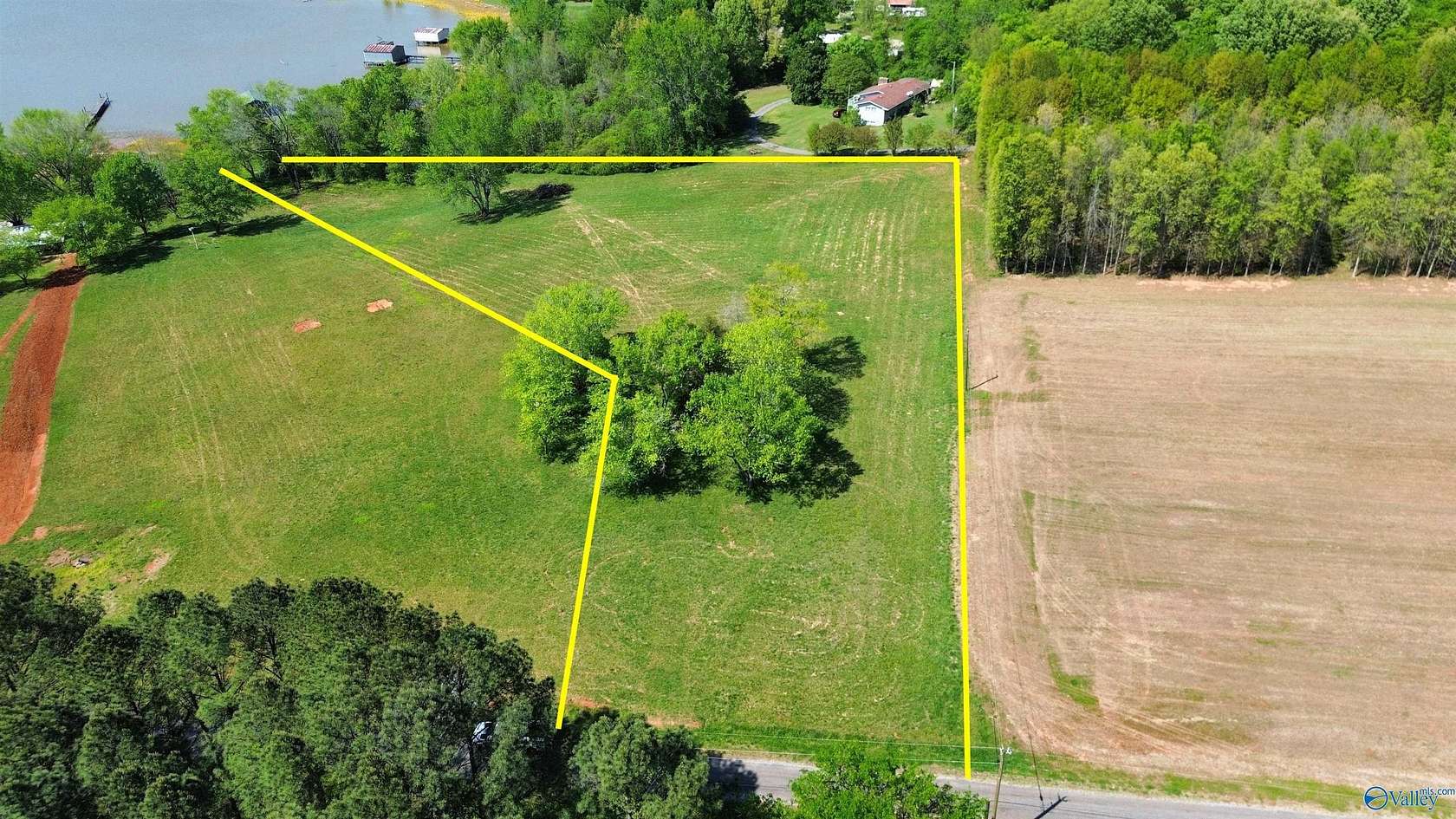 2.86 Acres of Residential Land for Sale in Athens, Alabama