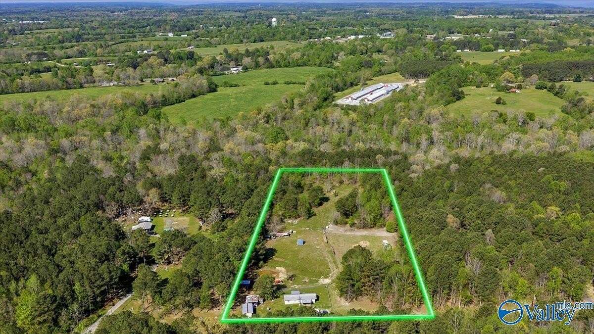 5.6 Acres of Land with Home for Sale in Pisgah, Alabama