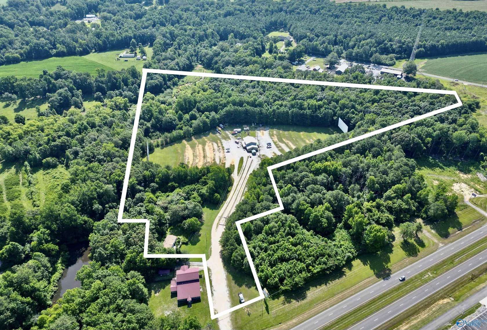 22.5 Acres of Recreational Land with Home for Sale in Boaz, Alabama