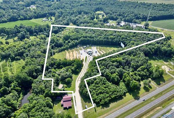 22.5 Acres of Recreational Land with Home for Sale in Boaz, Alabama