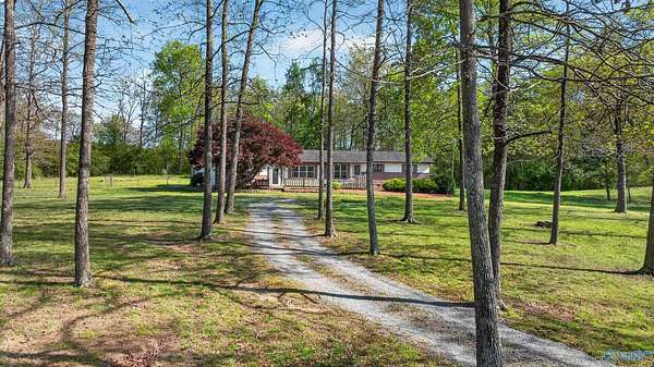 5.5 Acres of Land with Home for Sale in Henagar, Alabama