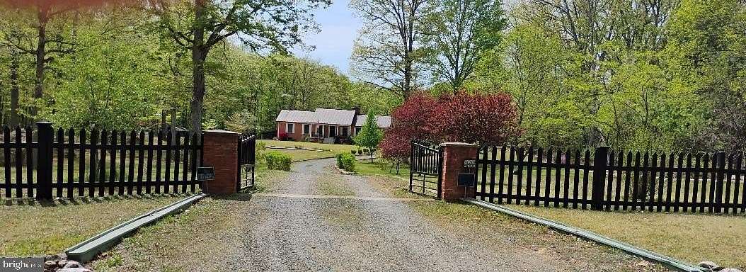 5.33 Acres of Land with Home for Sale in Midland, Virginia