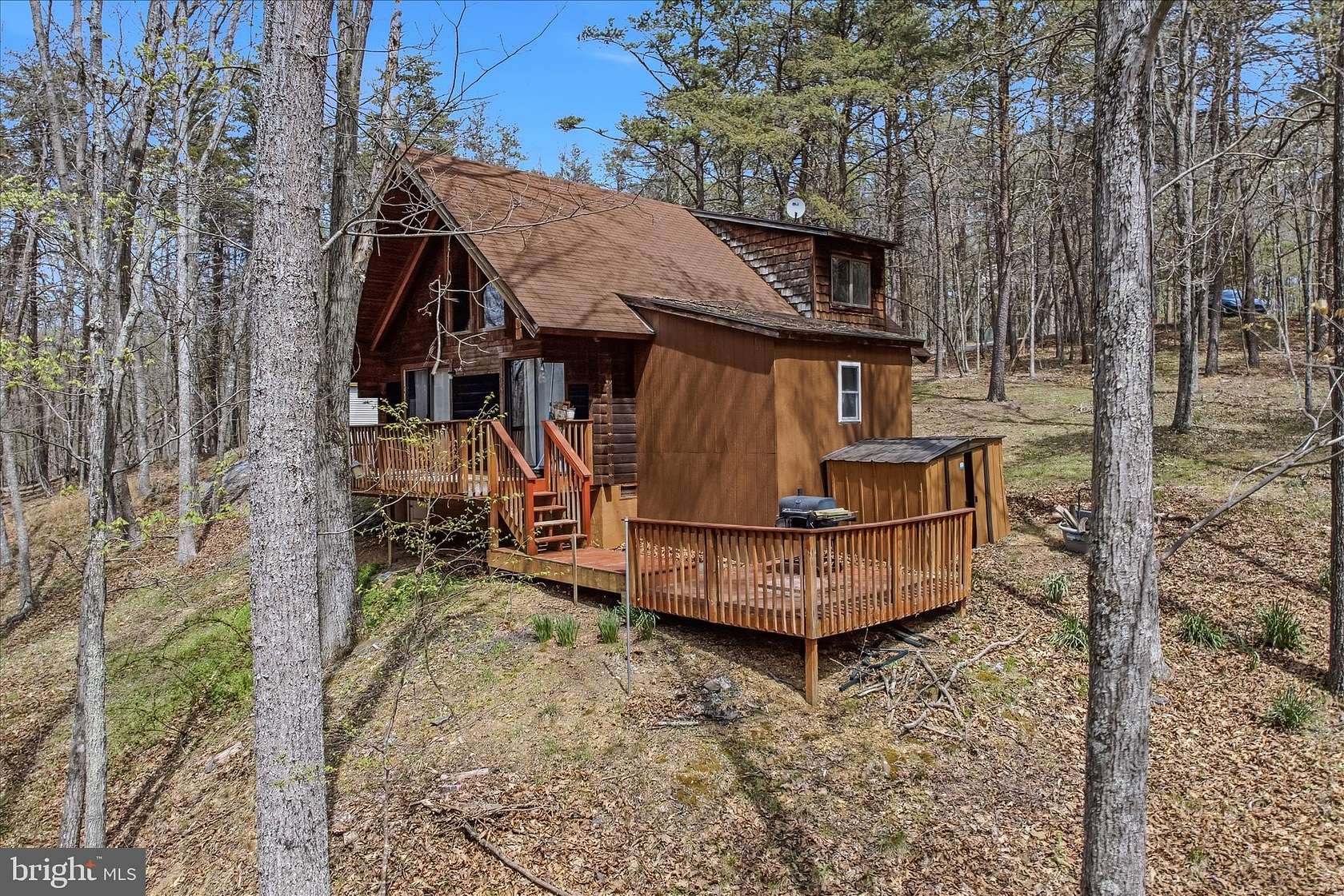 3.19 Acres of Land with Home for Sale in Berkeley Springs, West Virginia