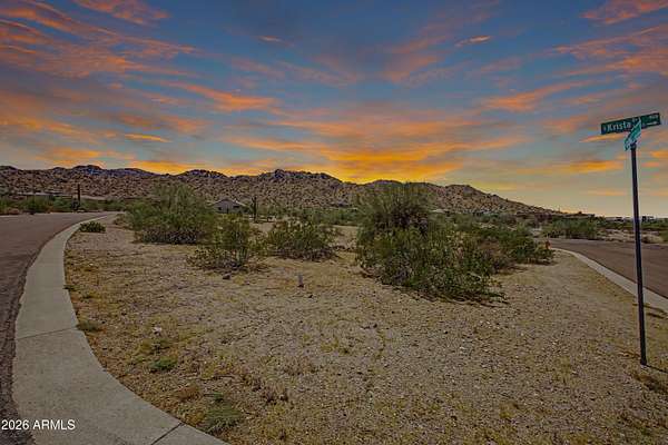 1 Acre of Residential Land for Sale in Goodyear, Arizona