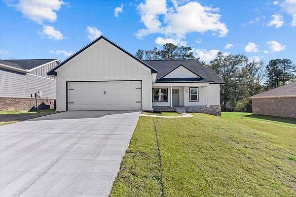 Land with Home for Sale in Ozark, Alabama