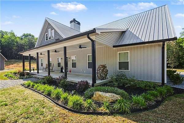 14.3 Acres of Land with Home for Sale in Danielsville, Georgia