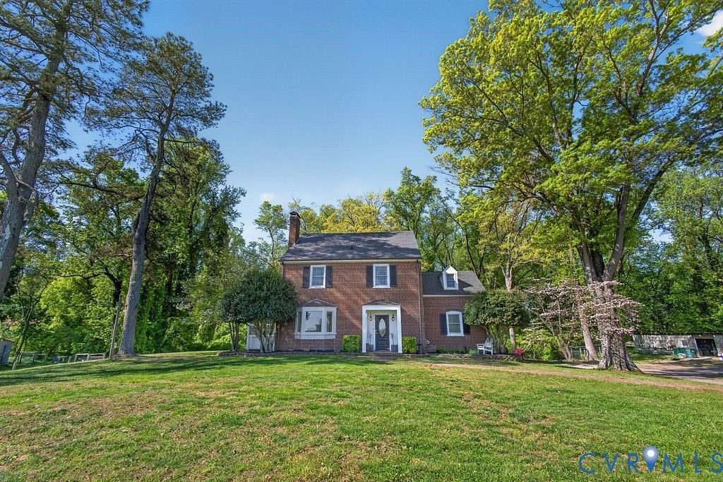 7.5 Acres of Land with Home for Sale in Henrico, Virginia