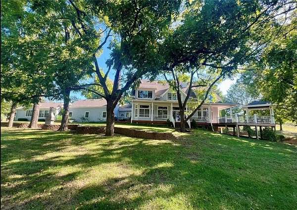 15 Acres of Land with Home for Sale in Bonner Springs, Kansas