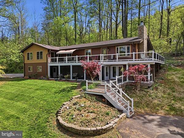 2 Acres of Land with Home for Sale in Front Royal, Virginia