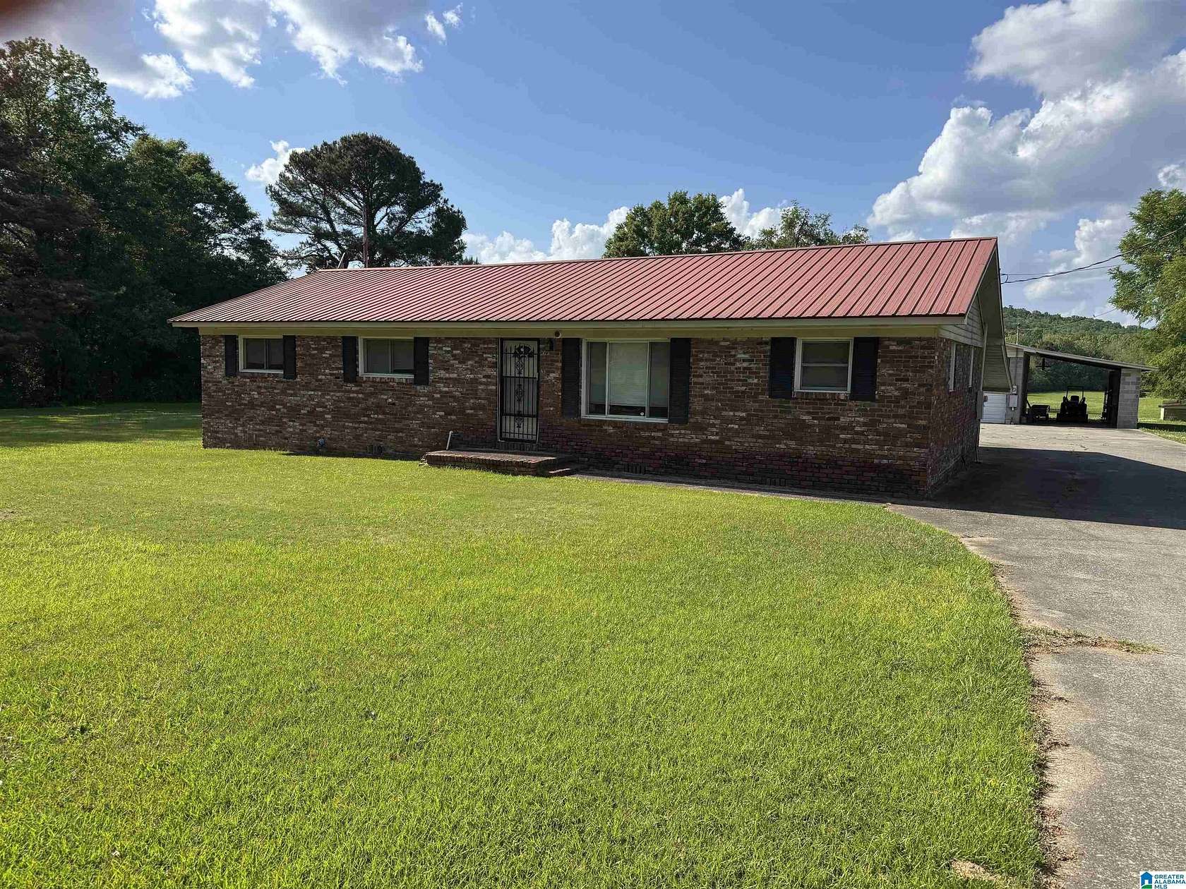 9 Acres of Land with Home for Sale in Alpine, Alabama