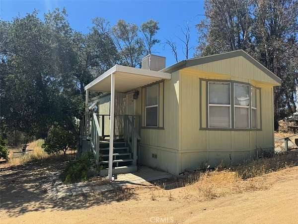 8.73 Acres of Land with Home for Lease in Menifee, California