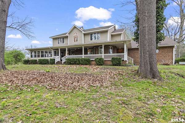 5 Acres of Land with Home for Sale in Rochester, Illinois