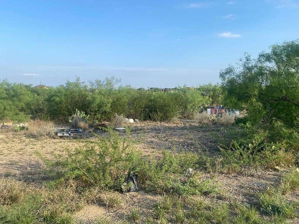 0.39 Acres of Residential Land for Sale in Eagle Pass, Texas