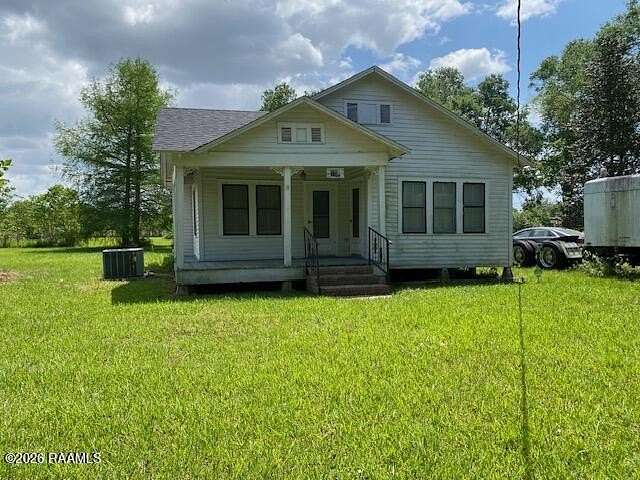 14.7 Acres of Land with Home for Sale in Opelousas, Louisiana