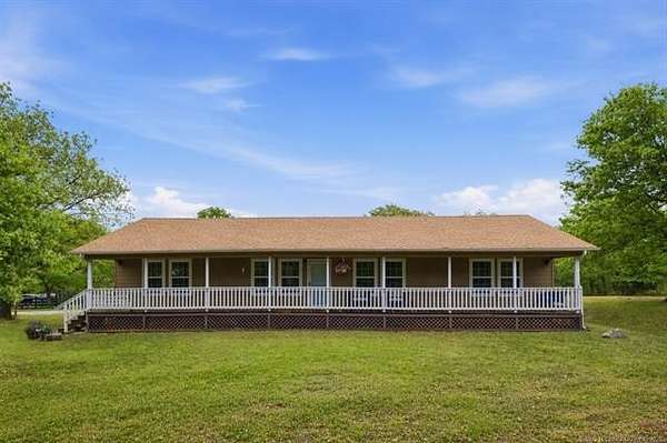 2.6 Acres of Land with Home for Sale in Bixby, Oklahoma