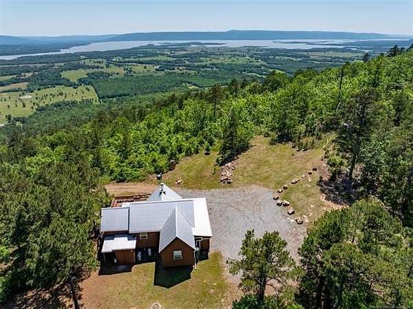 12 Acres of Recreational Land with Home for Sale in Tuskahoma, Oklahoma
