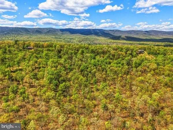 6 Acres of Residential Land for Sale in Mount Jackson, Virginia