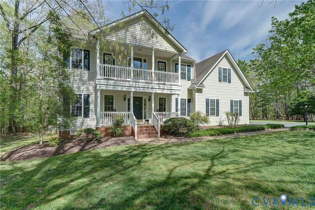 2.22 Acres of Land with Home for Sale in Mechanicsville, Virginia