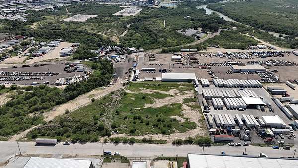 2.63 Acres of Commercial Land for Sale in Laredo, Texas