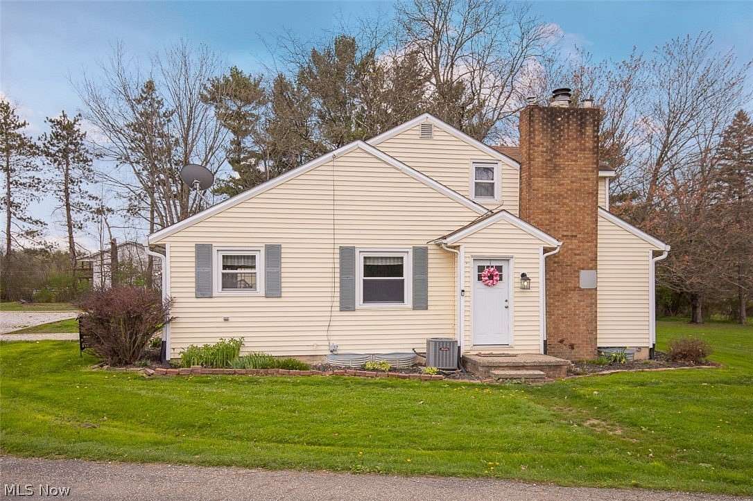 1.66 Acres of Land with Home for Sale in Aurora, Ohio