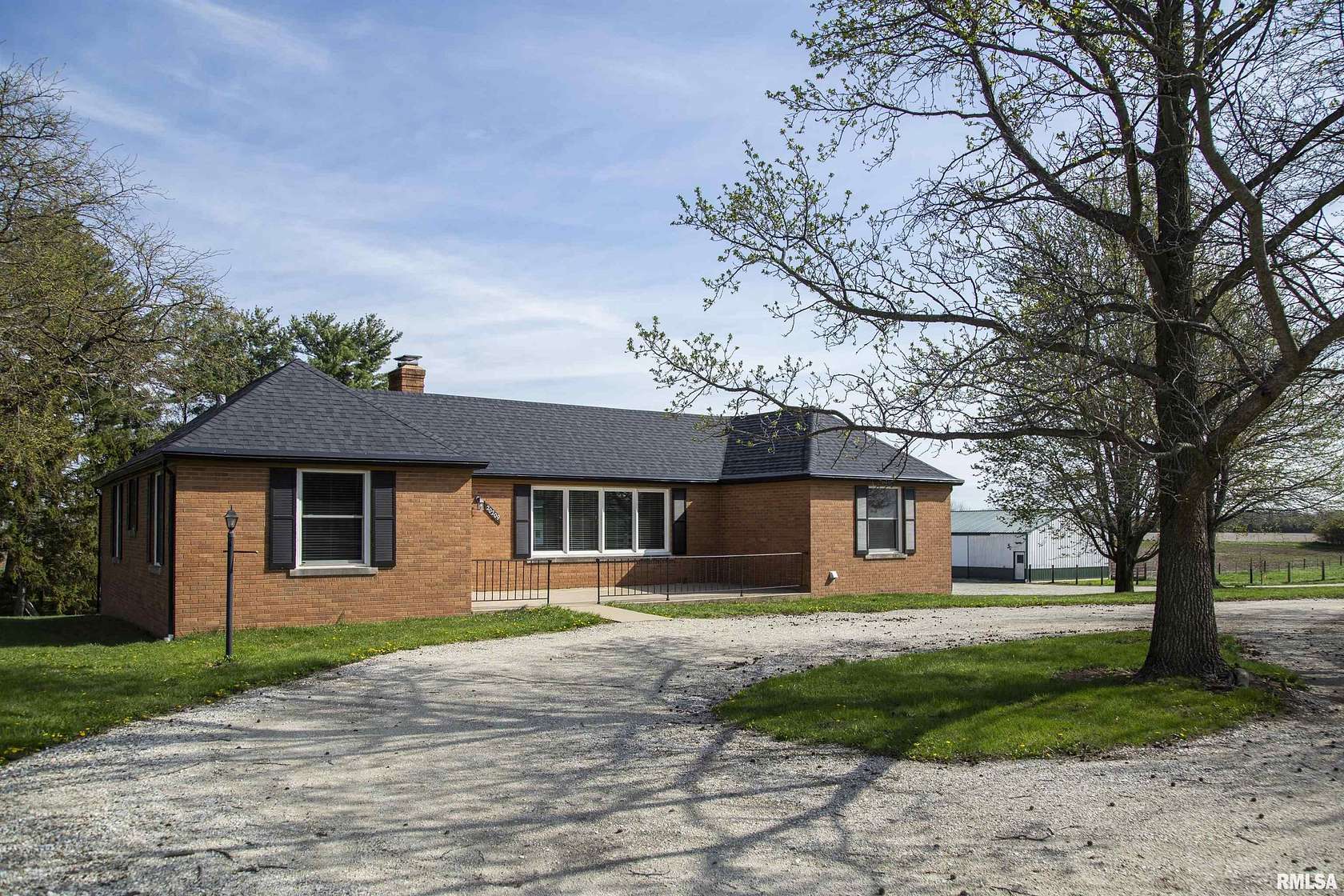 4.15 Acres of Land with Home for Sale in Trivoli, Illinois