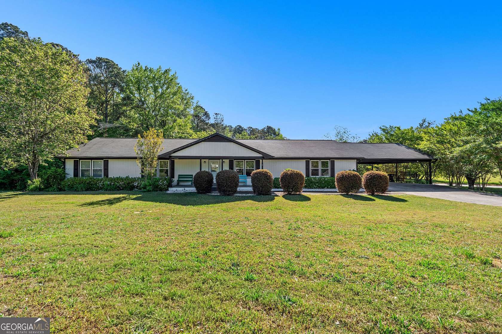 4.77 Acres of Land with Home for Sale in Newnan, Georgia