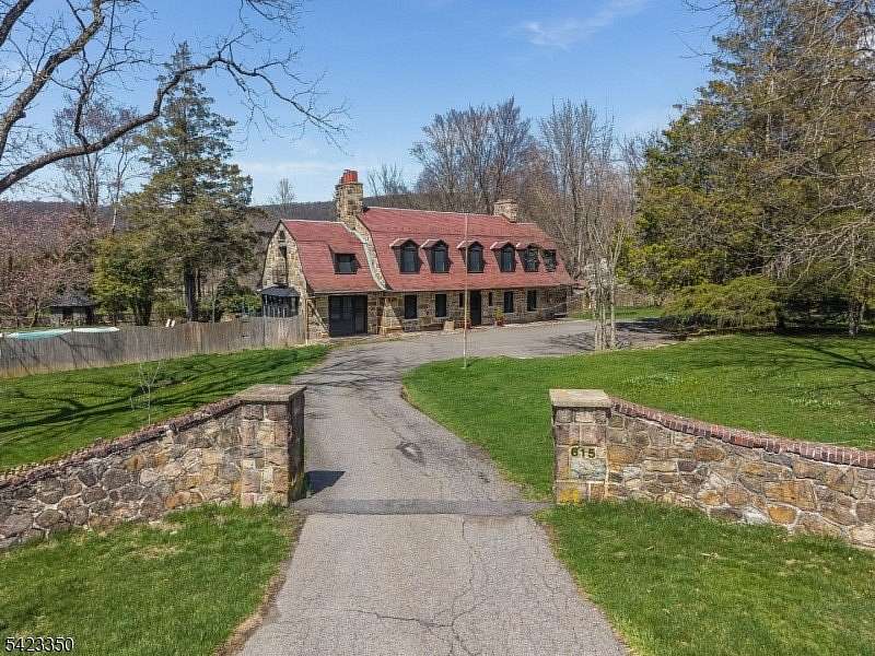 4.1 Acres of Land with Home for Sale in Mansfield Township, New Jersey