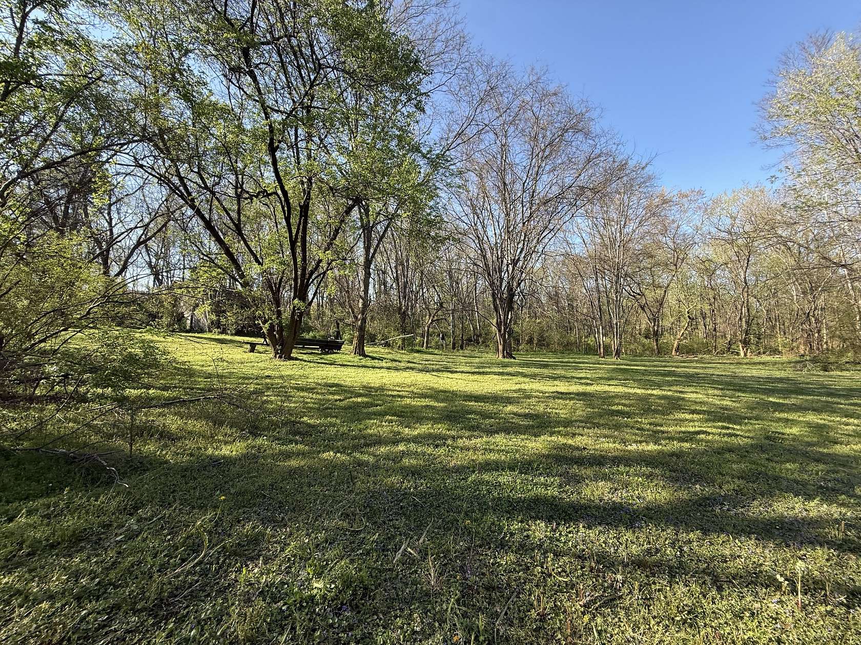 2.12 Acres of Commercial Land for Sale in Clarksville, Tennessee