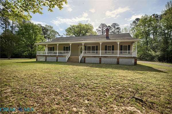 1.5 Acres of Land with Home for Sale in Gloucester, Virginia