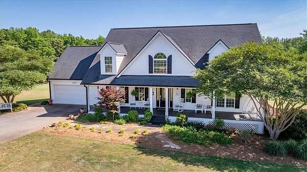 5 Acres of Land with Home for Sale in Hull, Georgia