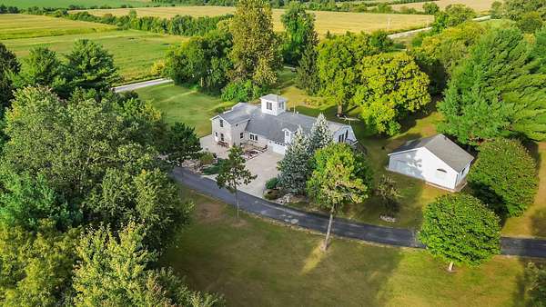 5 Acres of Land with Home for Sale in De Motte, Indiana