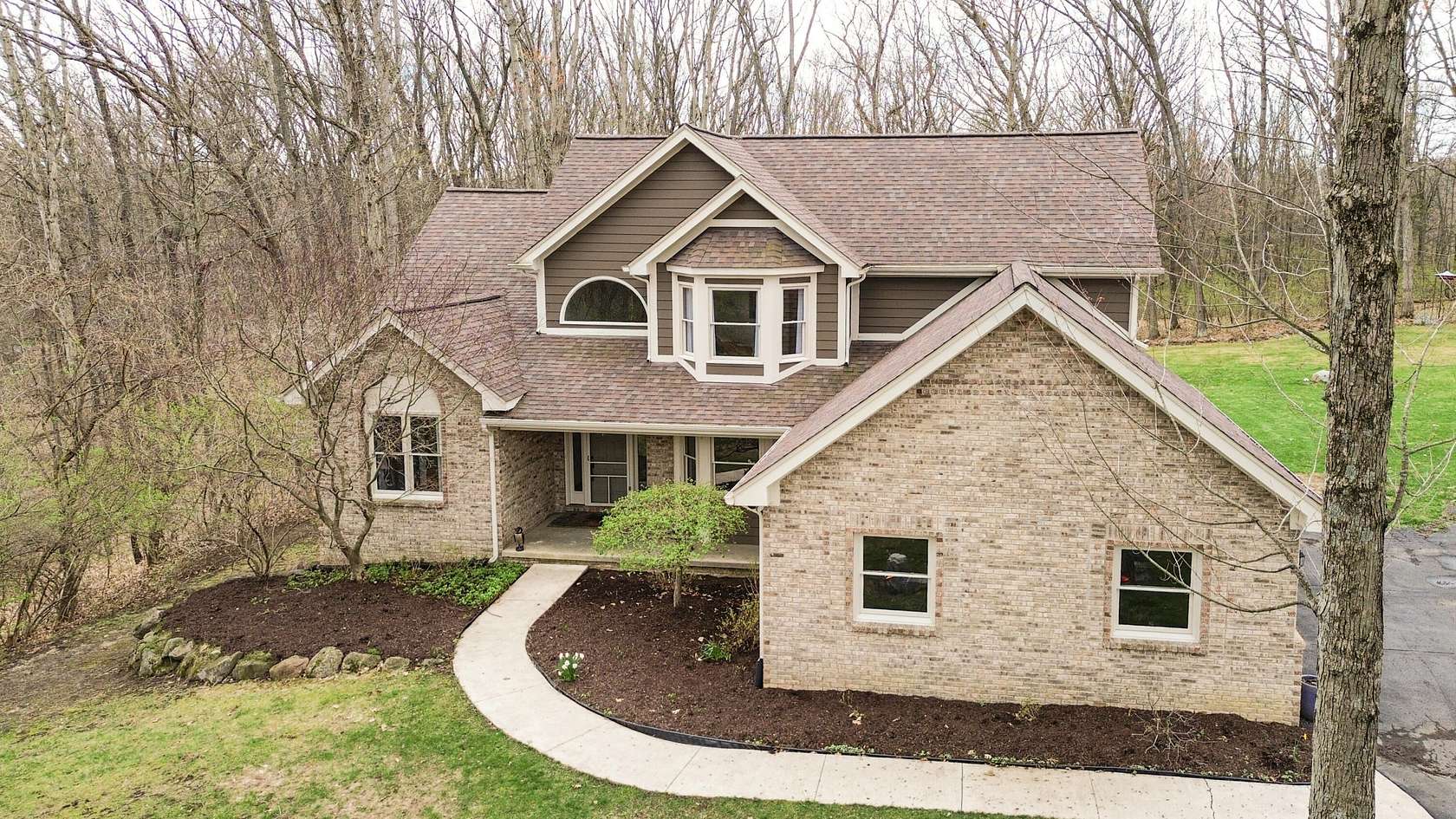 6 Acres of Land with Home for Sale in Pinckney, Michigan