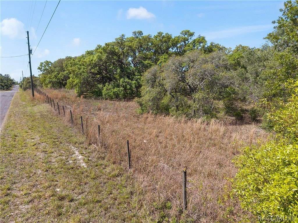 9.55 Acres of Land for Sale in Dunnellon, Florida