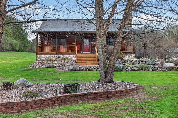 13.8 Acres of Land with Home for Sale in Parma, Michigan